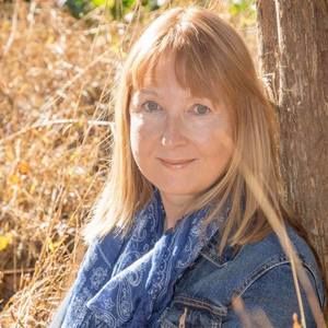 Meet your Posher, Alla